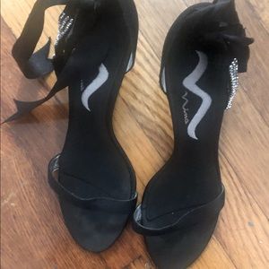 Women’s open toe evening shoes